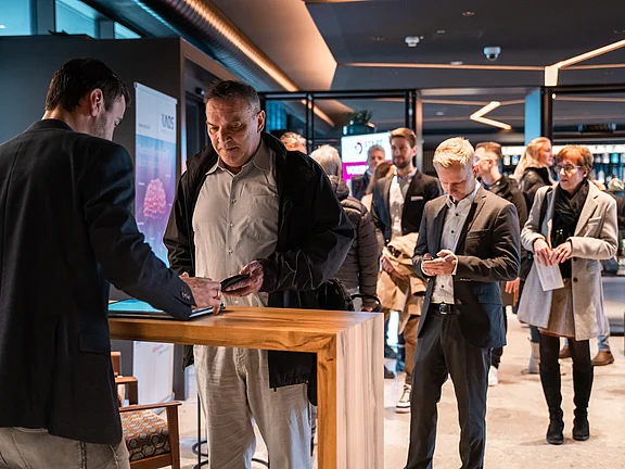 Besucher Start Digital